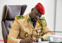 Le Président Doumbouya promulgue la Nouvelle Constitution de la Guinée.